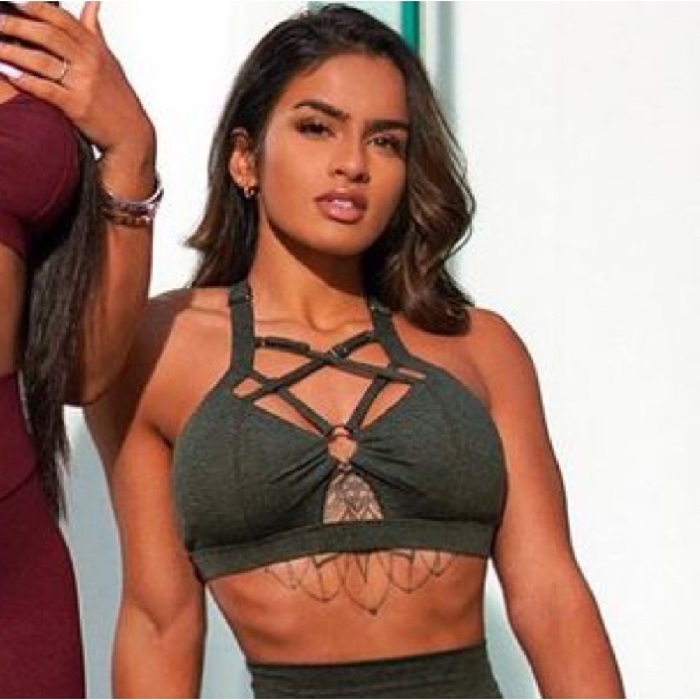 NWOT Bombshell Sportswear Dream Sports Bra Green Size XL